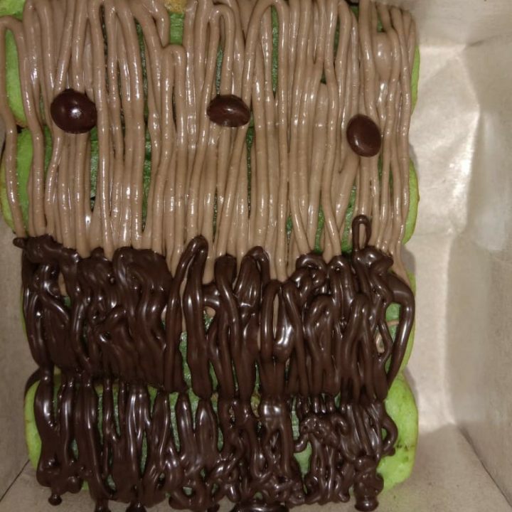 Pukis Fatoel Toping Moka Coklat