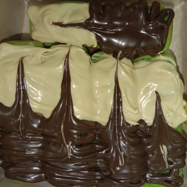 Pukis fatoel Toping tiramisu Coklat 3