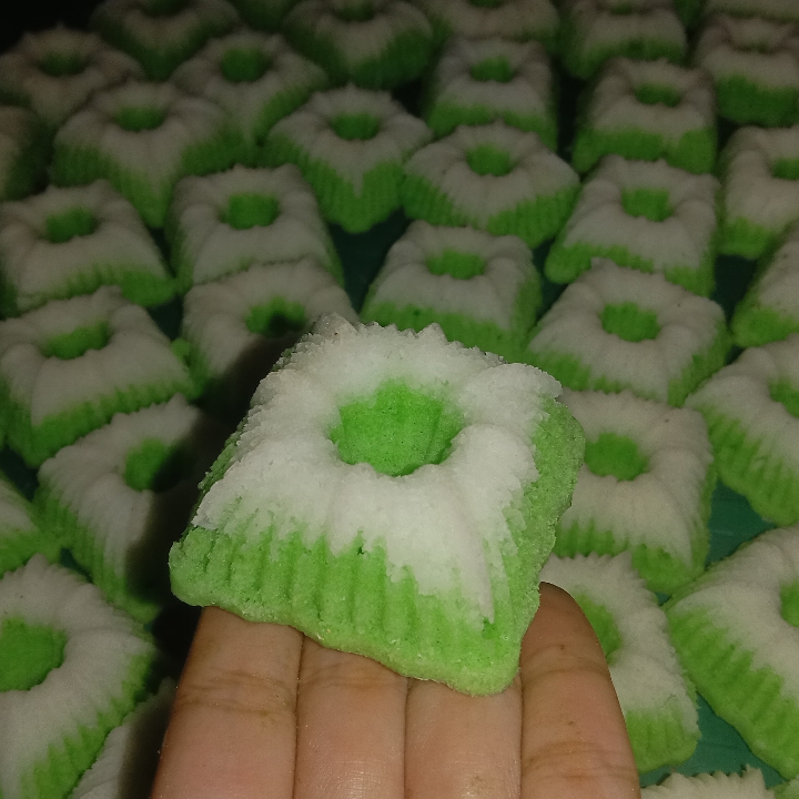 Putu Ayu 2