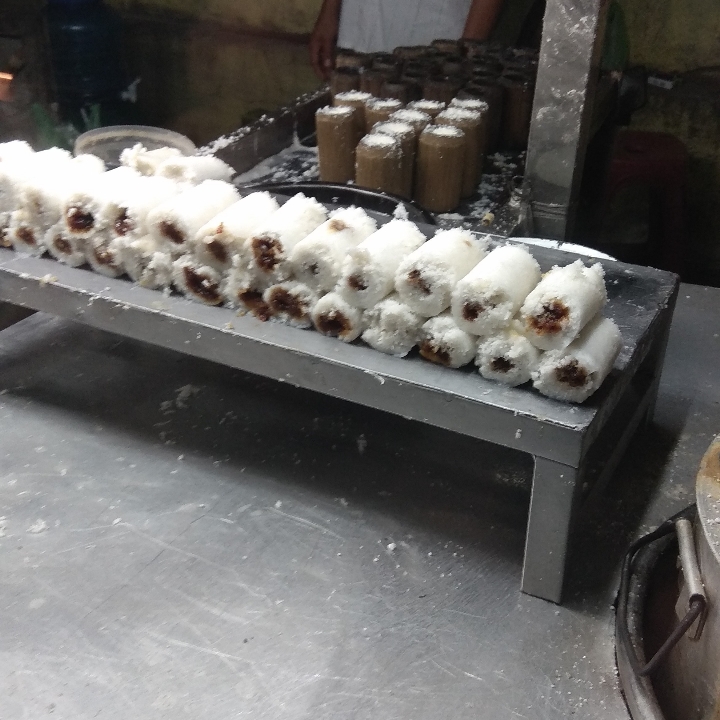Putu Bambu