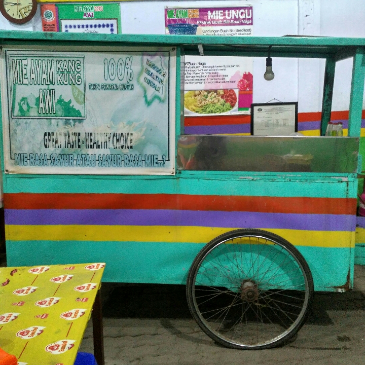 RANGKASBITUNG- MIE AYAM KANGKUNG
