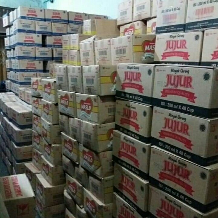 RANGKASBITUNG- TOKO MINYAK WIJAYA