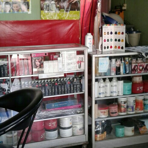 RIZKY SALON