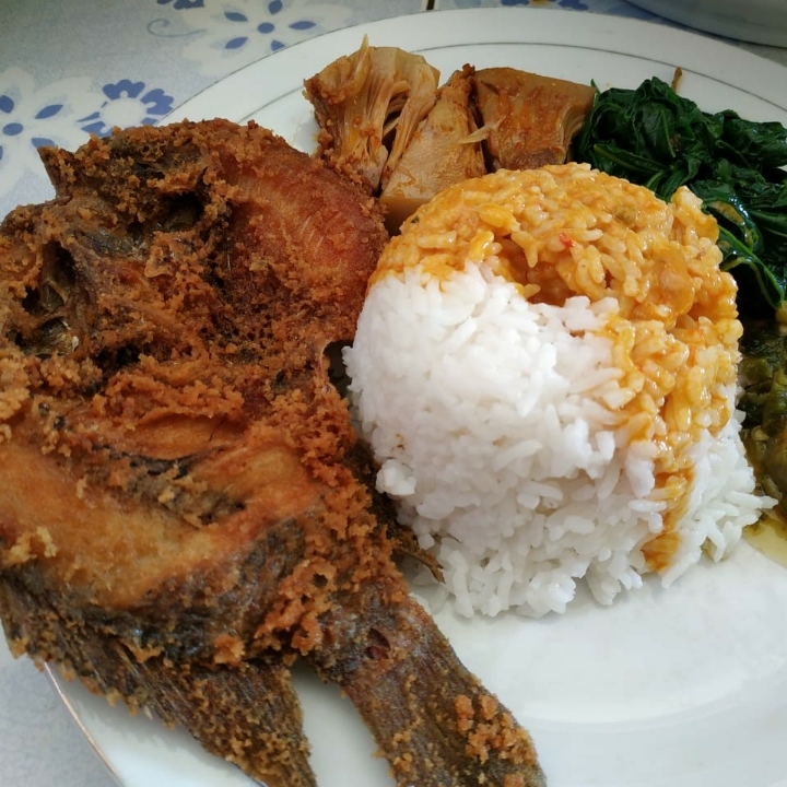 RM Takana Jua-Nasi Ikan Nila