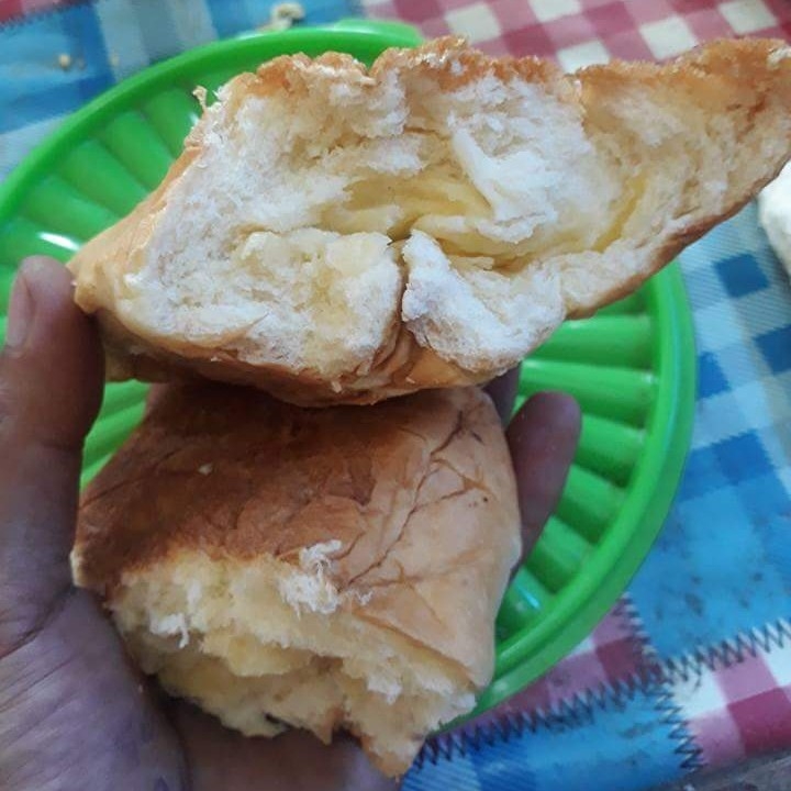 ROTI MANIS