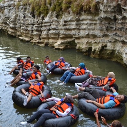 Oyo River Rafting