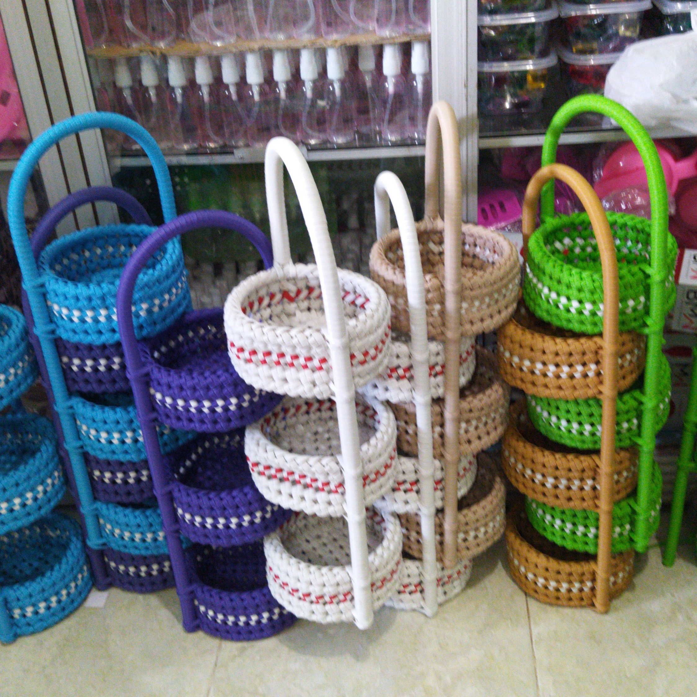 Rak Bawang Rotan