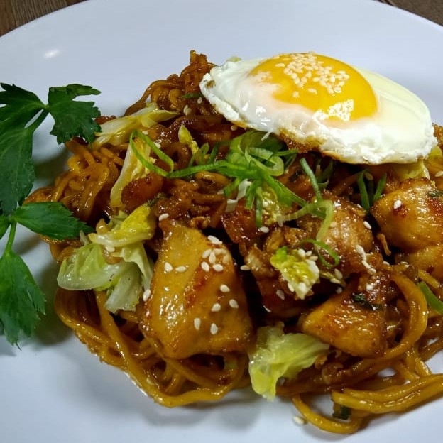 Ramen Goreng Ayam