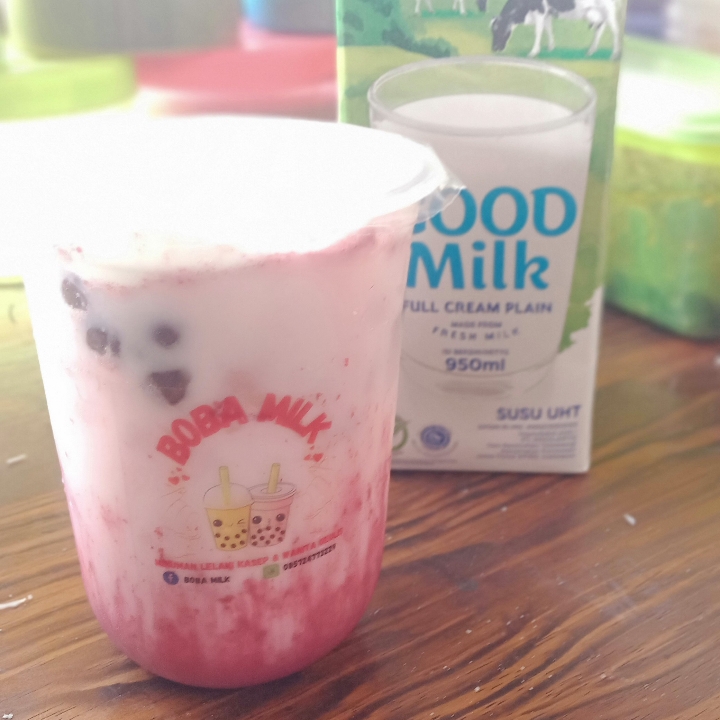 Red Velvet Boba Milk