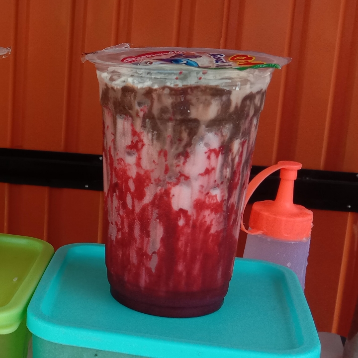 Red Velvet Milk Choco 16oz