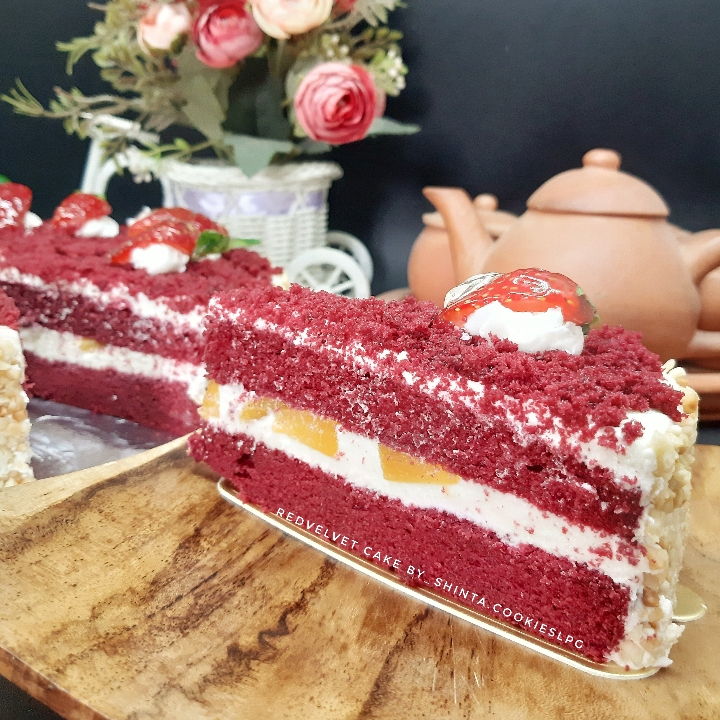 Red Velvet Slice 2