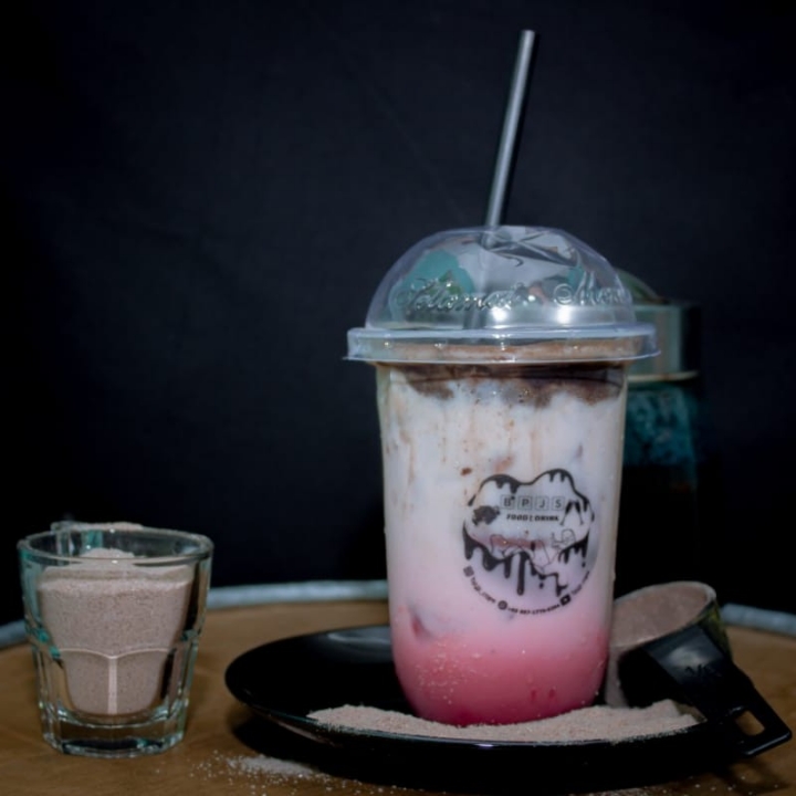 Red Velvet Toping Coklat