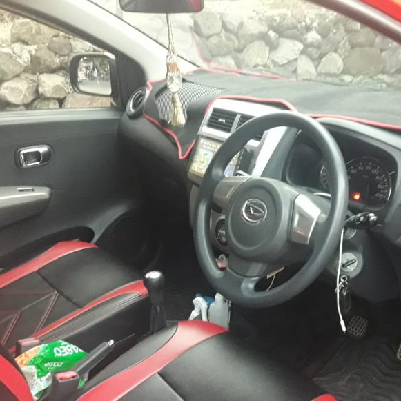 Rental Mobil Daihatsu Ayla 3