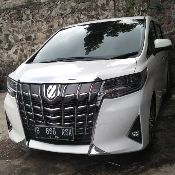 Rental Mobil Toyota Alphard