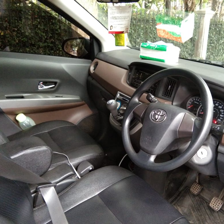 Rental Mobil Toyota Calya 3