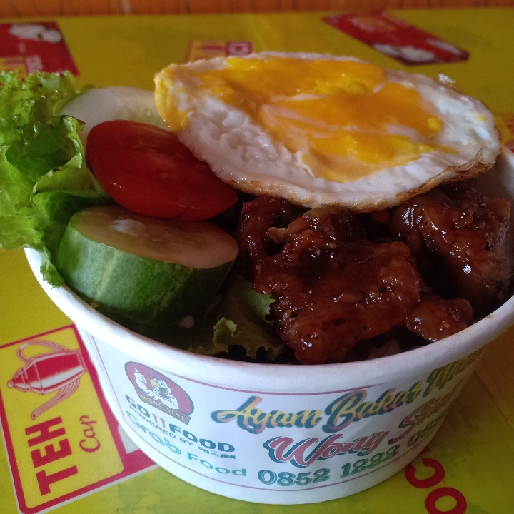 Rice Bowl Ayam Saos Barbeque - Telur