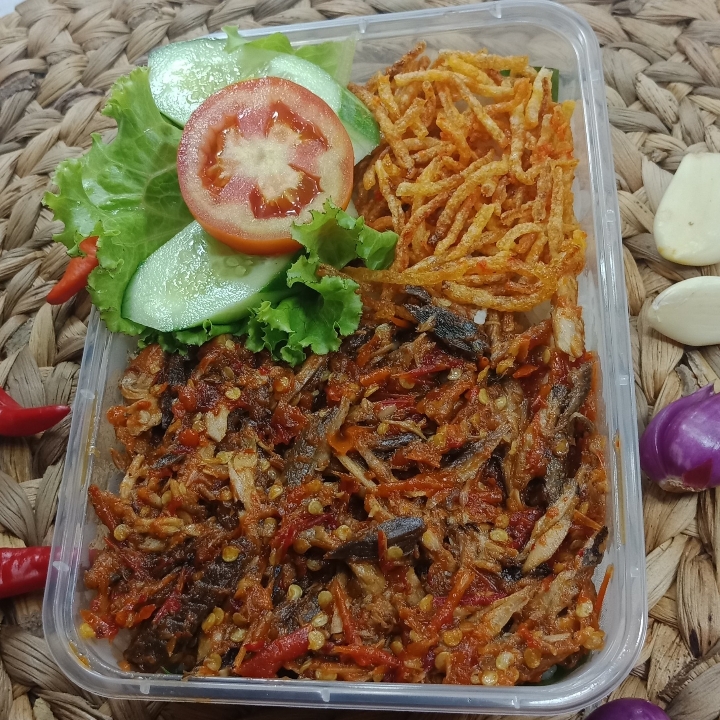 Ricebox Tongkol Suwir