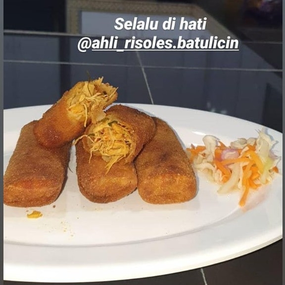 Risoles Ayam Suwir Mercon