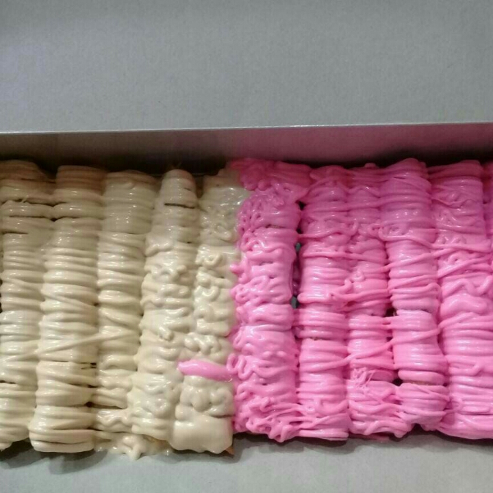 Roll tiramisu strawberry