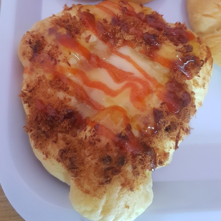 Roti Abon Telur