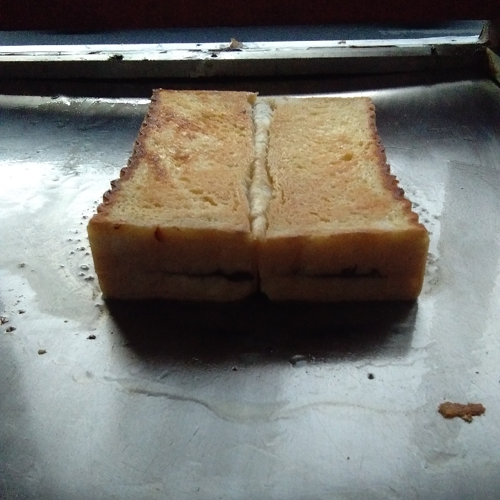 Coklat - Kacang