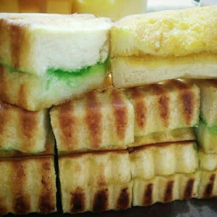 Roti Bakar