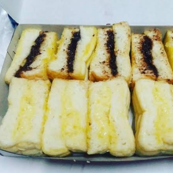 Roti Bakar