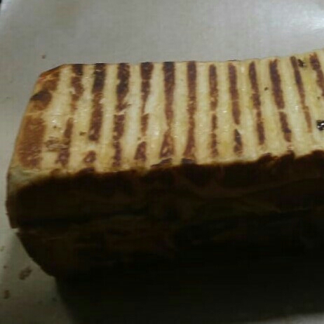 Roti Bakar Coklat Kacang