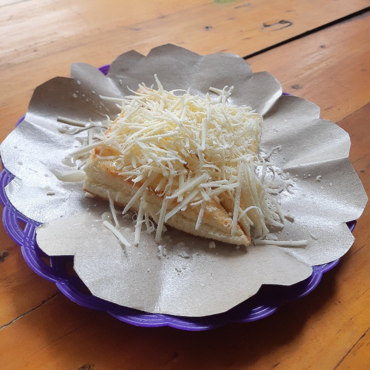 Roti Bakar Keju