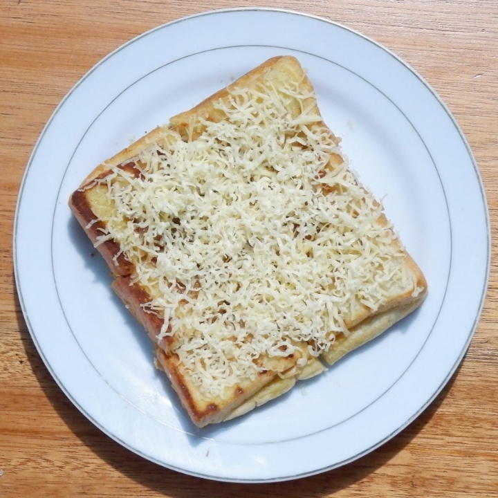 Roti Bakar Keju