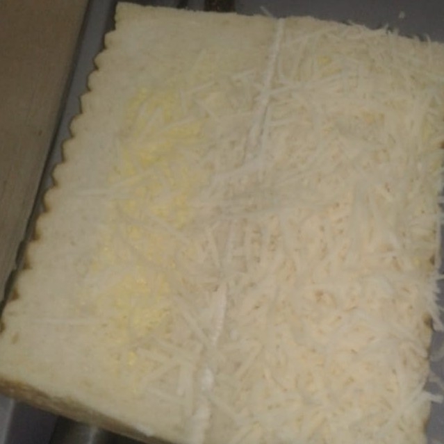 Roti Bakar Keju Melon