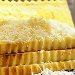 Roti Bakar Keju Strawberry