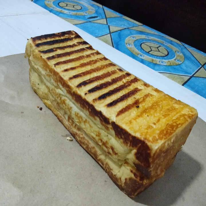 Roti Bakar Rasa Coklat Keju 