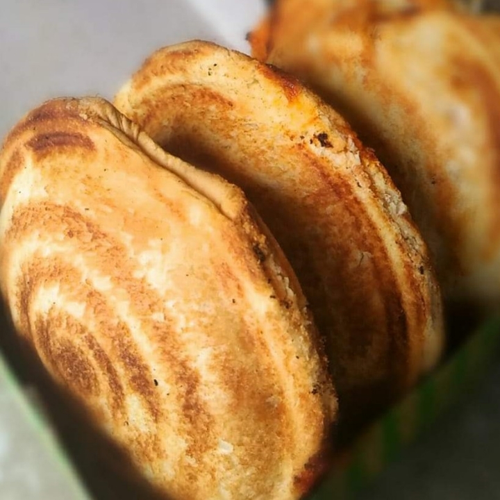 Roti Bakar Special Keju