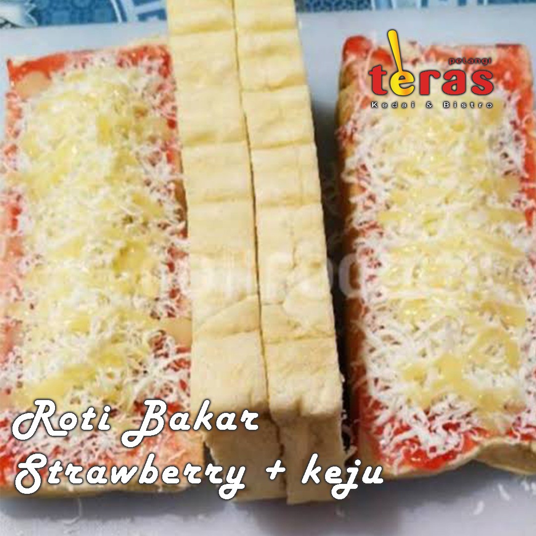 Roti Bakar Strawberry Dan Keju Ukuran Besar