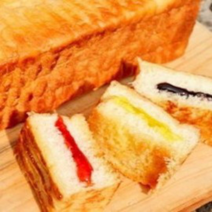 Roti Bakar Varian Coklat
