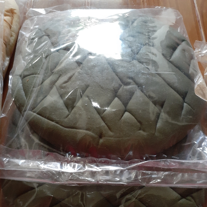 Roti Black Pizza