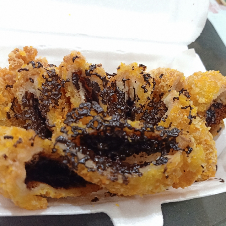 Roti Crispy Coklat
