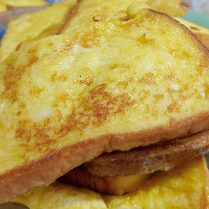 Roti Dadar - Egg Sandwich