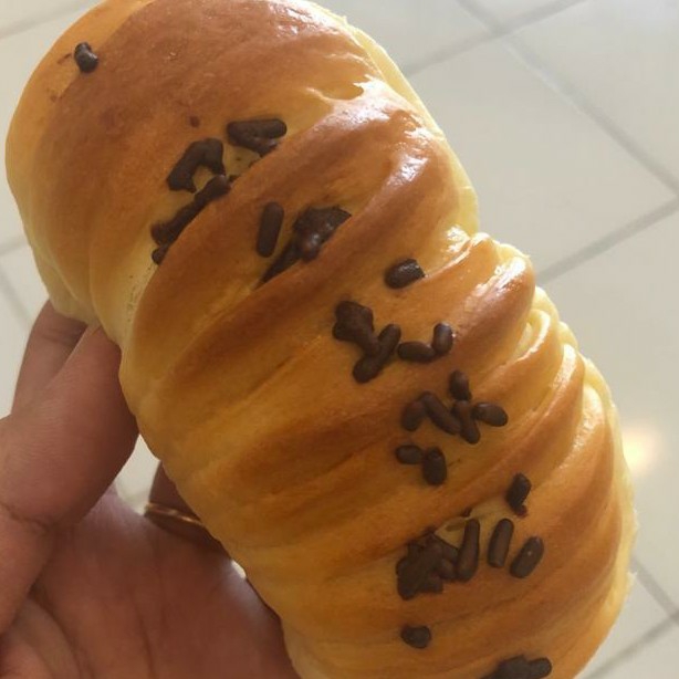 Roti Isi Coklat
