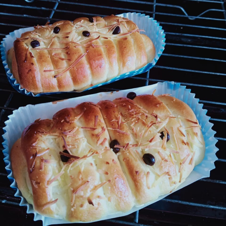 Roti Isi Pisang Coklat Isi 2