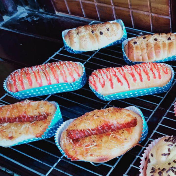 Roti Isi Pisang Coklat Isi 2 3