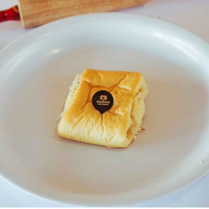 Roti Kelapa Parut Keju