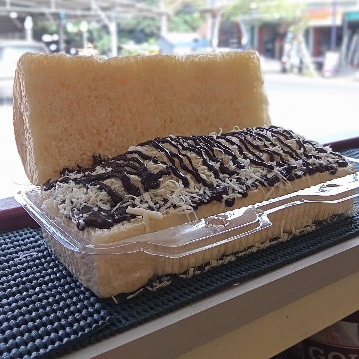 Roti Mantoel Coklat Keju 3