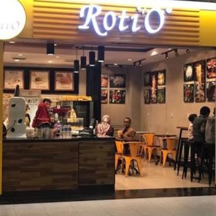 Roti O Stasiun Maja