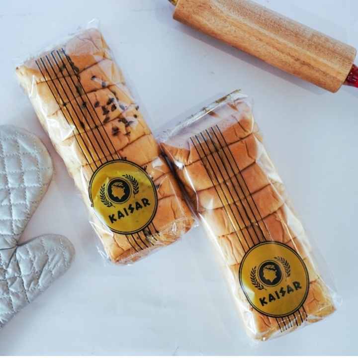 Roti Sobek Keju