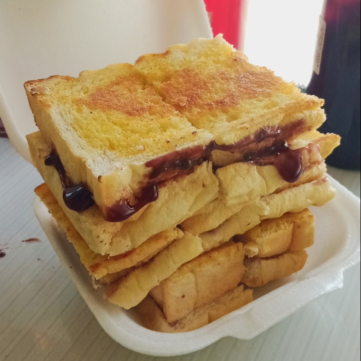 Roti bakar Rasa Blueberry