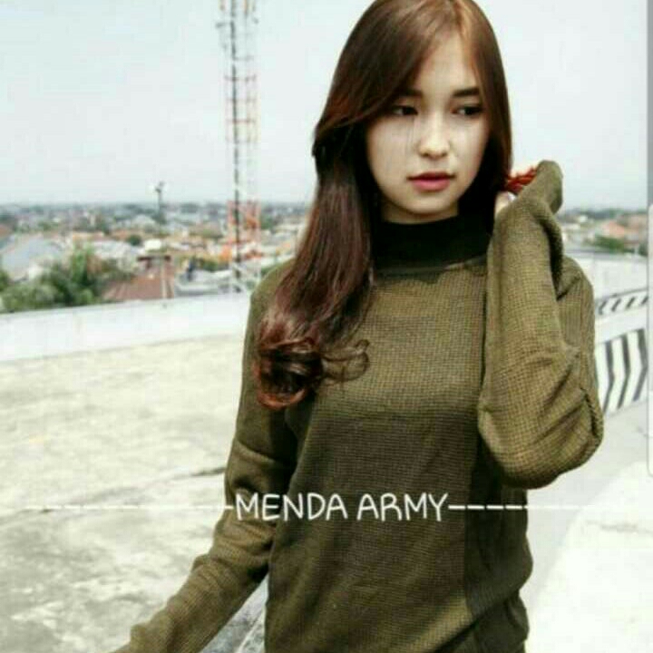 Roundhand Turtleneck Menda Army 