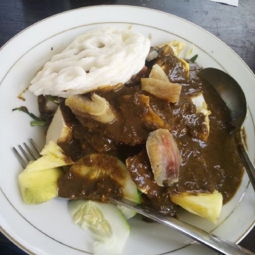 Rujak Kikil