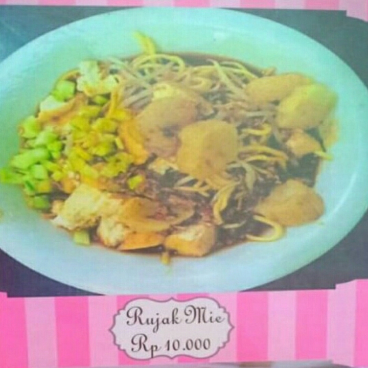 Rujak Mie